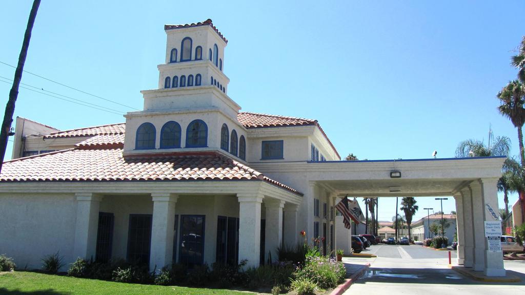 Motel 6 Hemet Bagian luar foto