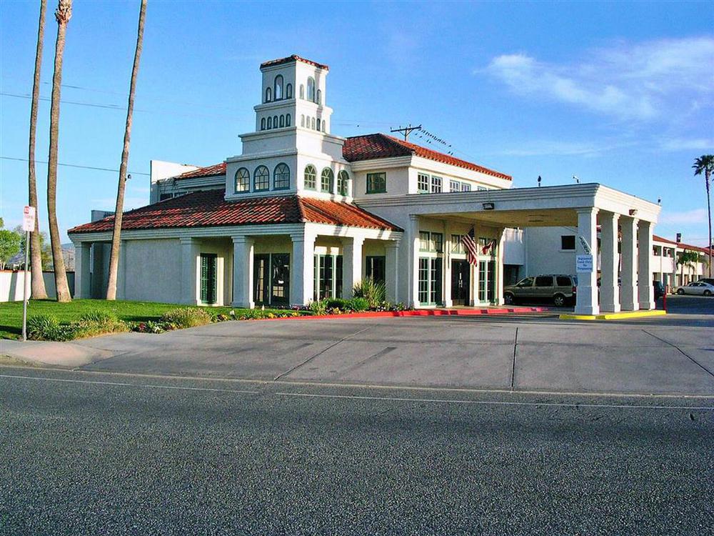Motel 6 Hemet Bagian luar foto